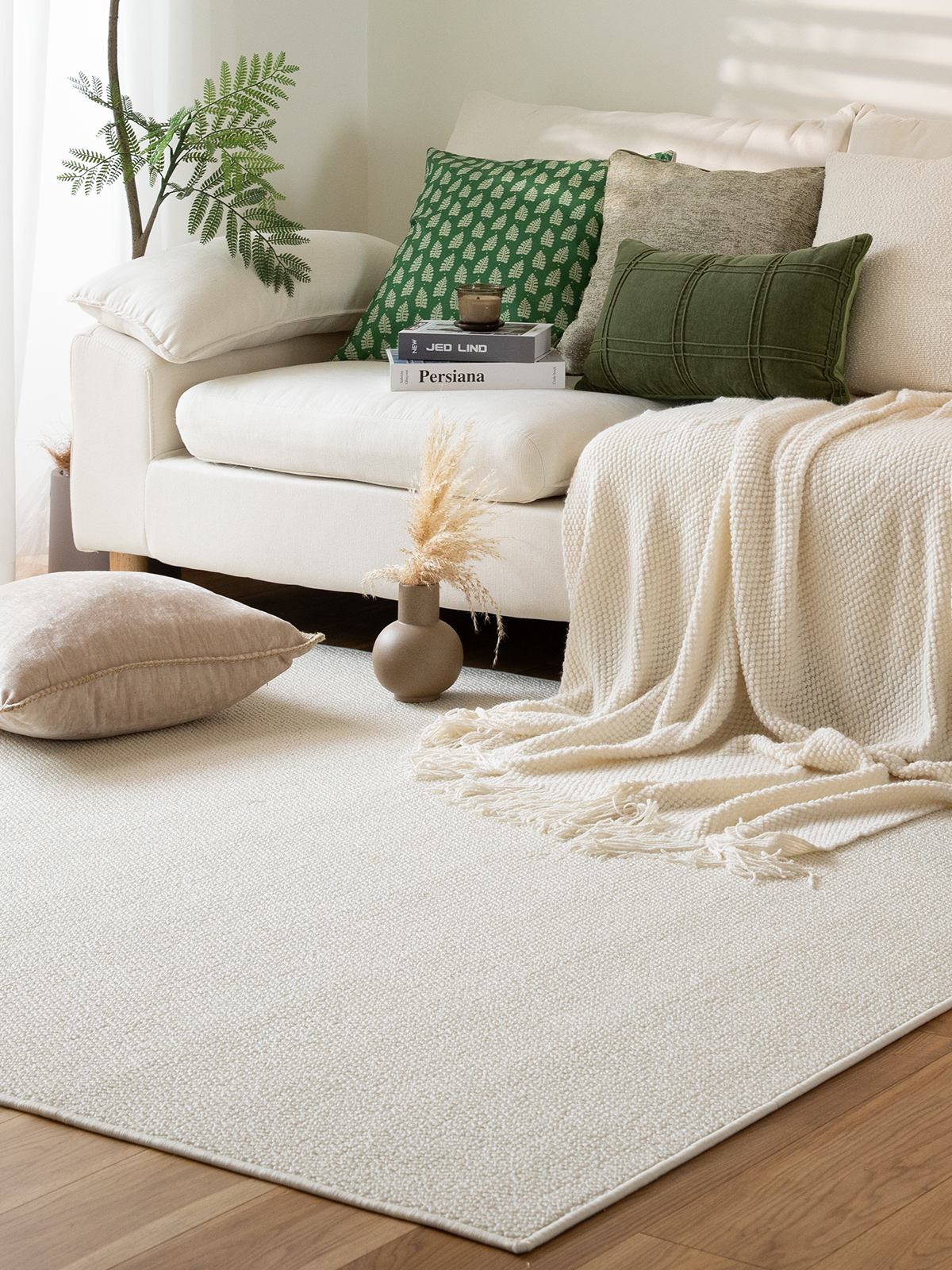 Milky Cream Pet-Friendly Area Rug – Large Carpet for Maltese Living Rooms (160×230 cm) 1 Milky Cream Pet-Friendly Area Rug – Large Carpet for Maltese Living Rooms (160×230 cm)