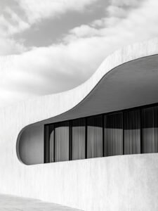 Above the Curve - 13cm×18cm