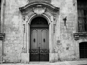 Ornate Wooden Door - 13cm×18cm